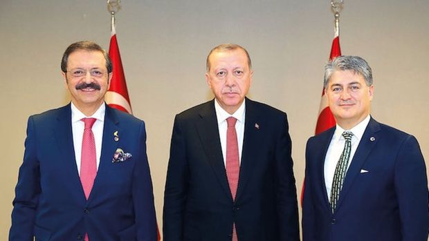 Cumhurbaşkanı Erdoğan'a yerli otomobil sunumu yapıldı