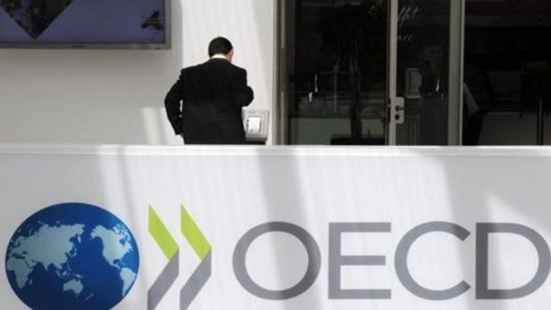 OECD'de en yüksek vergi geliri Fransa'da