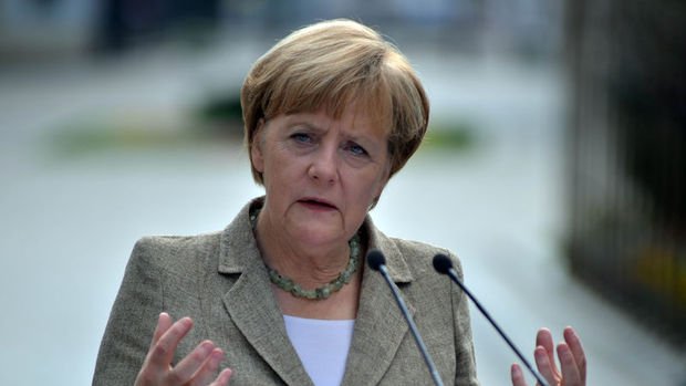 Merkel'in halefi Cuma günü belli olacak