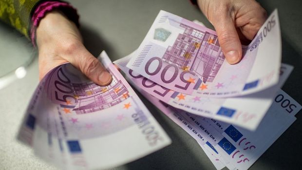 Euro'nun 500'lük banknotu tedavülden kaldırılıyor