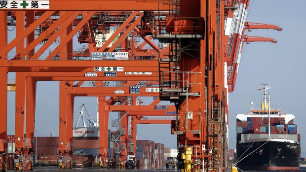 Japonya'nın ihracatı ticaret savaşı riskleriyle yavaşladı
