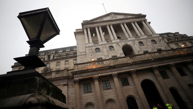 İngiltere Merkez Bankası faizi değiştirmedi 