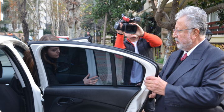 Metin Akpınar ve Müjdat Gezen adli kontrol şartıyla serbest