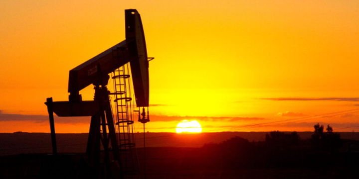 Petrol boğa piyasasına girmesinin ardından geriledi