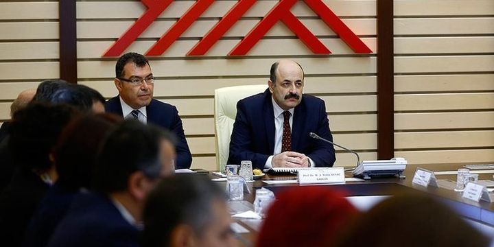 Üniversitelerin yeni programları ve kontenjanı planlanıyor