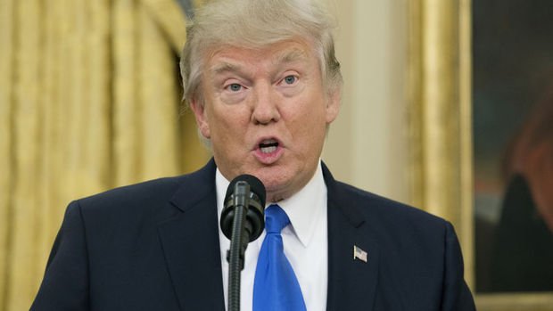Trump, ABD heyetinin Davos seyahatini iptal etti