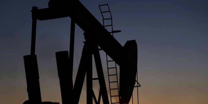 Petrol ABD-Çin kötümserliği ile kayıplarını korudu