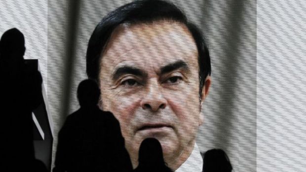 Renault'nun tutuklu CEO'su Ghosn istifa etti