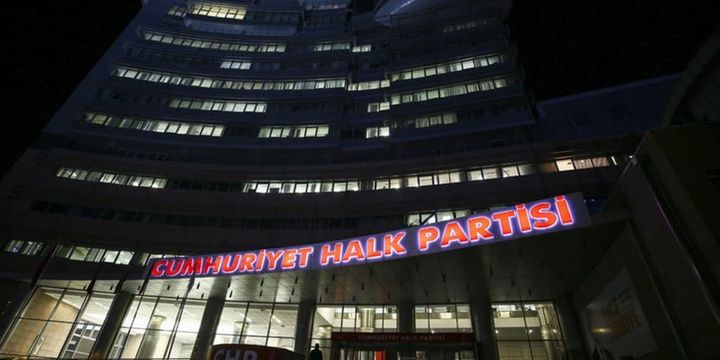 CHP İzmir dahil 145 belediye başkanı adayını belirledi