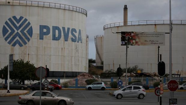 ABD, Venezuela devlet petrol şirketi PDVSA'ya yaptırım kararı aldı