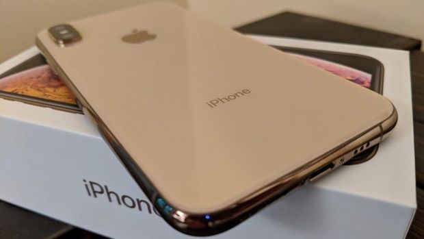Apple’ın iPhone gelirleri yüzde 15 düştü