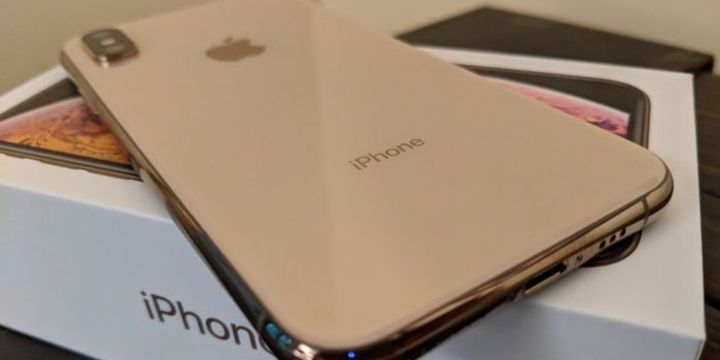 Apple’ın iPhone gelirleri yüzde 15 düştü