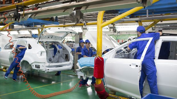 Çin'de imalat PMI 3 yılın düşüğüne geriledi