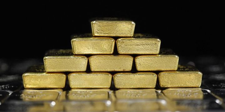 Altın “güvercin Fed” ile 2. haftalık kazancına yöneldi