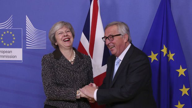 İngiltere Başbakanı May Brüksel'de Brexit'i görüşecek