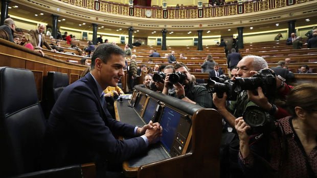 İspanya Başbakanı 28 Nisan'da erken seçim çağrısı yaptı
