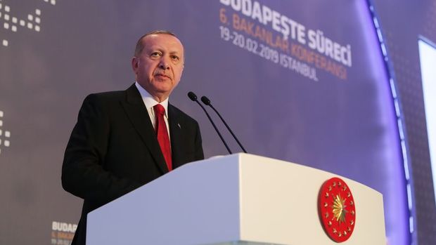 Erdoğan: Yeni bir göç dalgasını tek başımıza göğüsleyemeyeceğiz