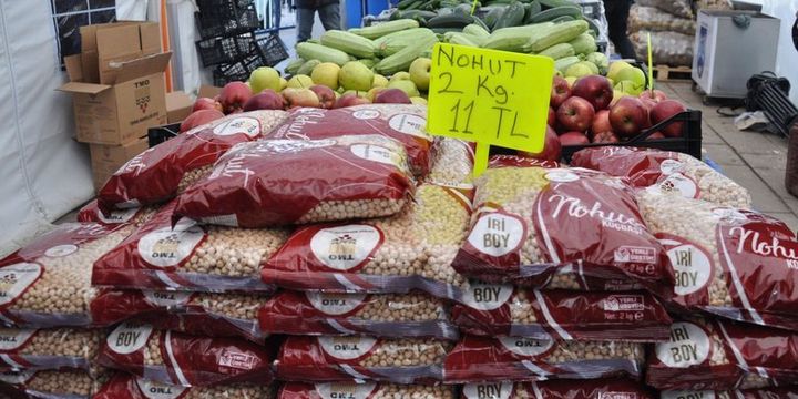 Bakan Pakdemirli: Bin tonun üzerinde bakliyat satışa hazır