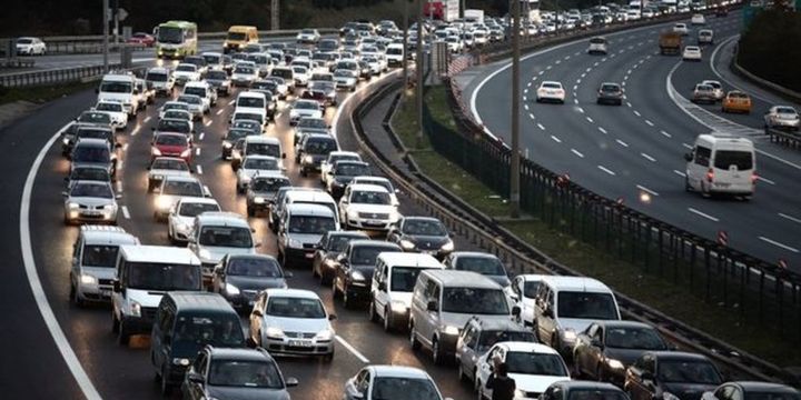Trafiğe 1 ayda 66 bin 486 aracın kaydı yapıldı