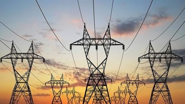 Lisanslı elektrik üretimi Ocak'ta azaldı