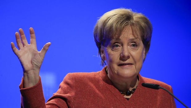 Merkel:Ekonomik ağırlıkların değiştiği dünyada dinamik gelişmeler görüyoruz