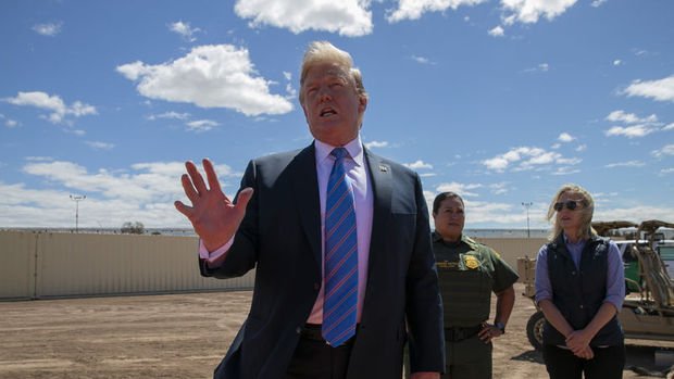  Trump Meksika sınırında
