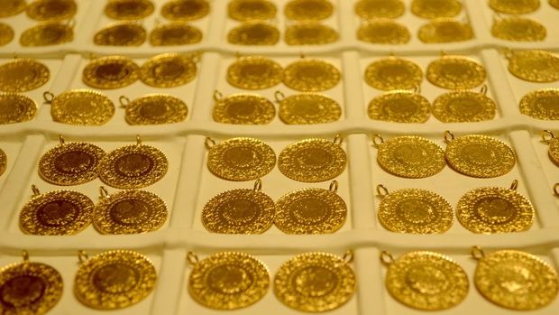Gram altın 235 lira seviyelerinde seyrediyor