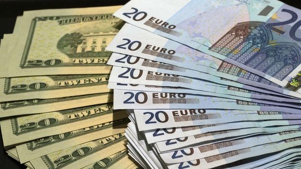 Euro dolar karşısında 17 günün yükseğine çıktı