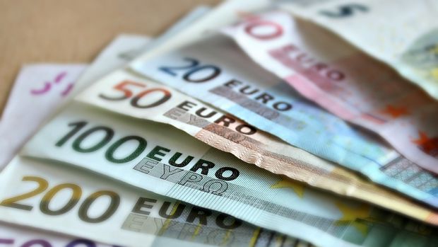 Euro Bölgesi'nde enflasyon Mart'ta düştü