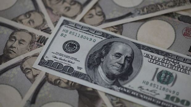 Yen “güvenli varlık” talebiyle dolar karşısında yükseldi