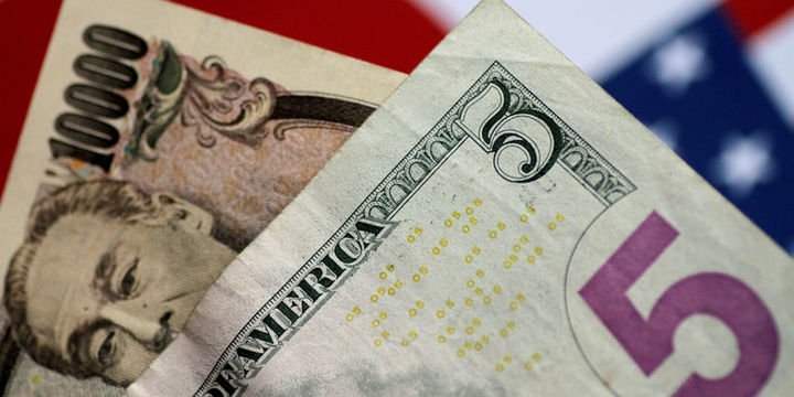 Yen “Altın Hafta” öncesinde dolar karşısında yükseldi