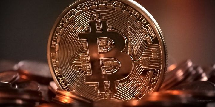 Bitcoin göstergesi 2 ayın ilk “sat” sinyalini veriyor
