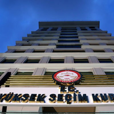 YSK, İstanbul seçimleri için toplandı
