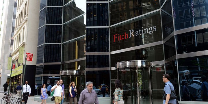 Fitch: Türk hükümetinin kamu bankalarını desteklemek için güçlü bir eğilimi bulunuyor