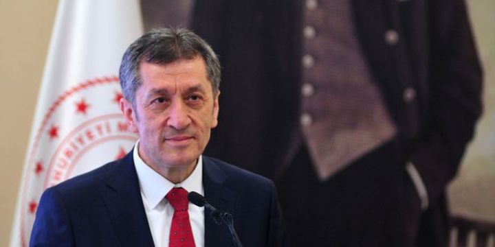 Bakan Selçuk, ortaöğretimde yeni modeli yarın kamuoyuna açıklayacak
