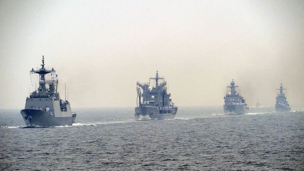 İran: Kısa menzilli füzelerimiz bile ABD savaş gemilerini vurabilir