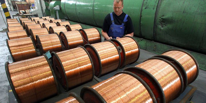 Bakır “ticaret” endişeleriyle 2019 kazancını geri verebilir