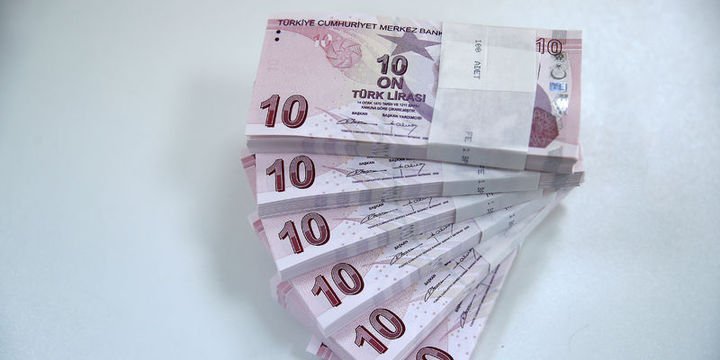 Dolar/TL düşüşe geçti