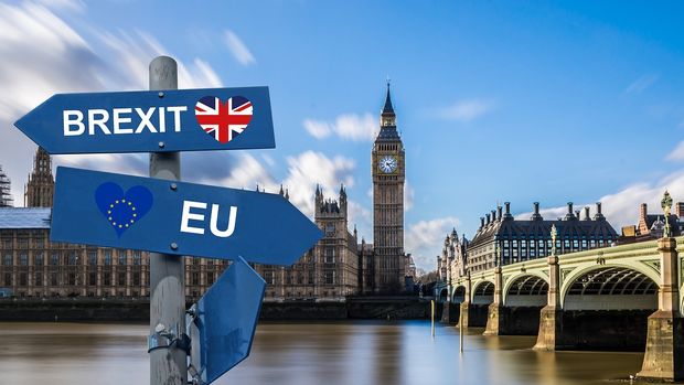 Moody's: May'in istifası anlaşmasız Brexit riskini artırdı