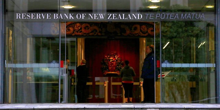 Yeni Zelanda Merkez Bankası faizi değiştirmedi