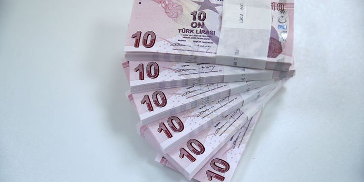 Dolar/TL kritik haftaya artışla başladı