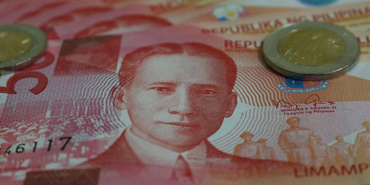 Asya para birimleri düştü