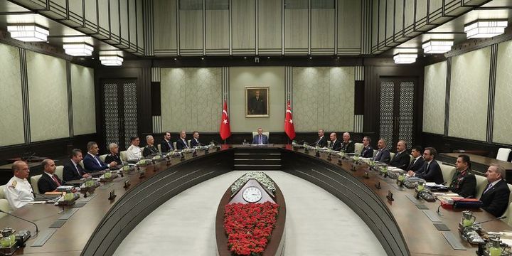 2229570_720x360.jpg