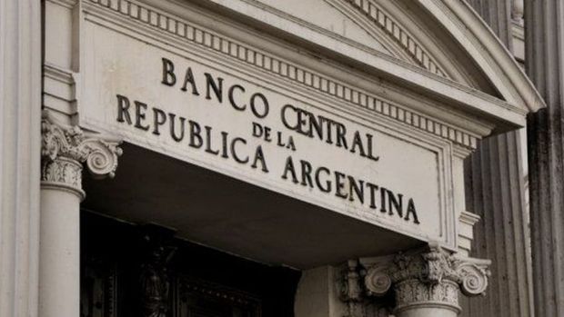 Arjantin'de şirketlerin döviz işlemlerine kısıtlama getirildi