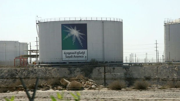 Husiler Suudi petrol tesislerinin hedef alınmaya devam edileceğini söyledi