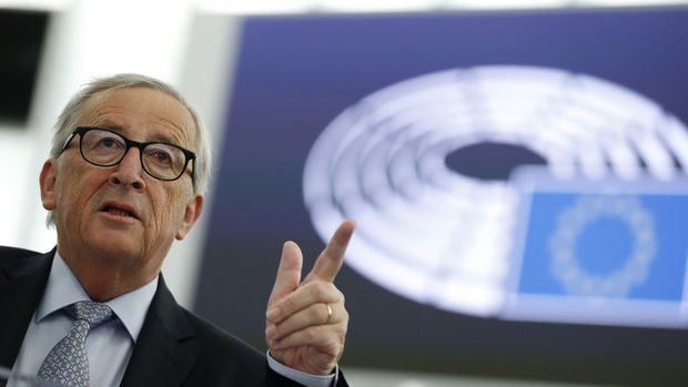 AB/Juncker: Anlaşmasız ayrılık riski çok gerçekçi