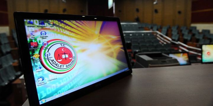 Bloomberg muhabirleri aleyhindeki davada ilk duruşma görüldü