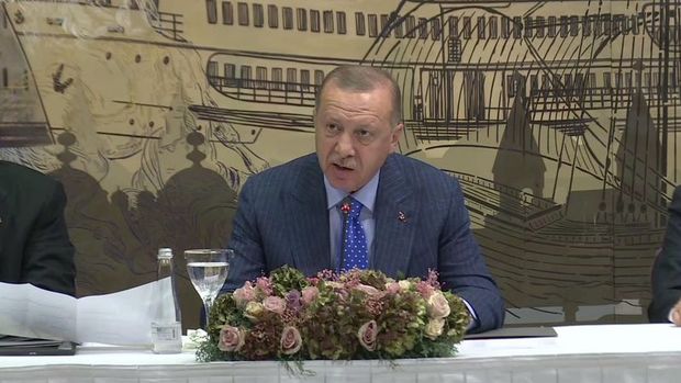 Cumhurbaşkanı Erdoğan medya yöneticileriyle bir araya geldi