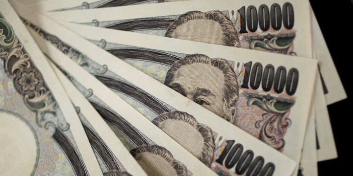 Yen ticaret belirsizliğinin sürmesiyle yükseldi