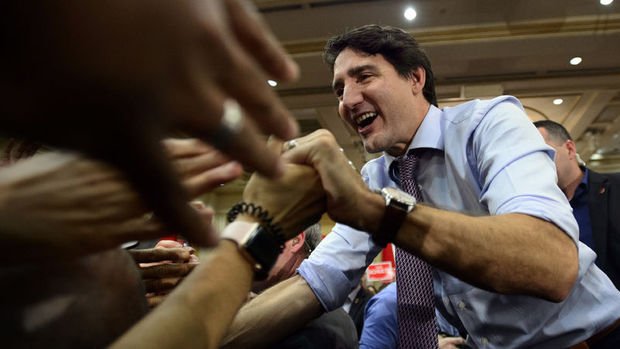 Kanada'da Başbakan Justin Trudeau koltuğunu korumayı başardı 